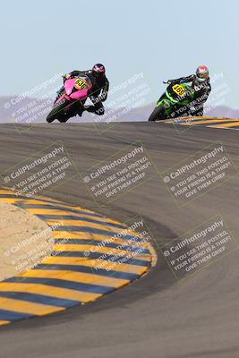 media/Dec-18-2022-SoCal Trackdays (Sun) [[8099a50955]]/Turns 9 and 10 Set 2 (1055am)/